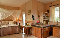 Cottage open plan kitchen & bedroom