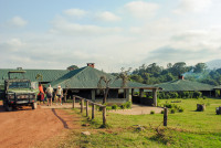  Rhino Lodge