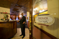 Monos Restaurant