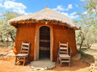 Safari hut 2