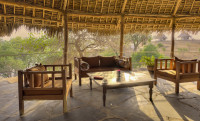 Lounge Bar