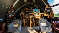 Bar & Lounge Area