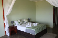 Moodie Apartment Main Bedroom