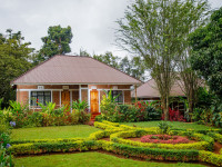 Ngorongoro Inn