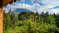 View towards Sabyinyo