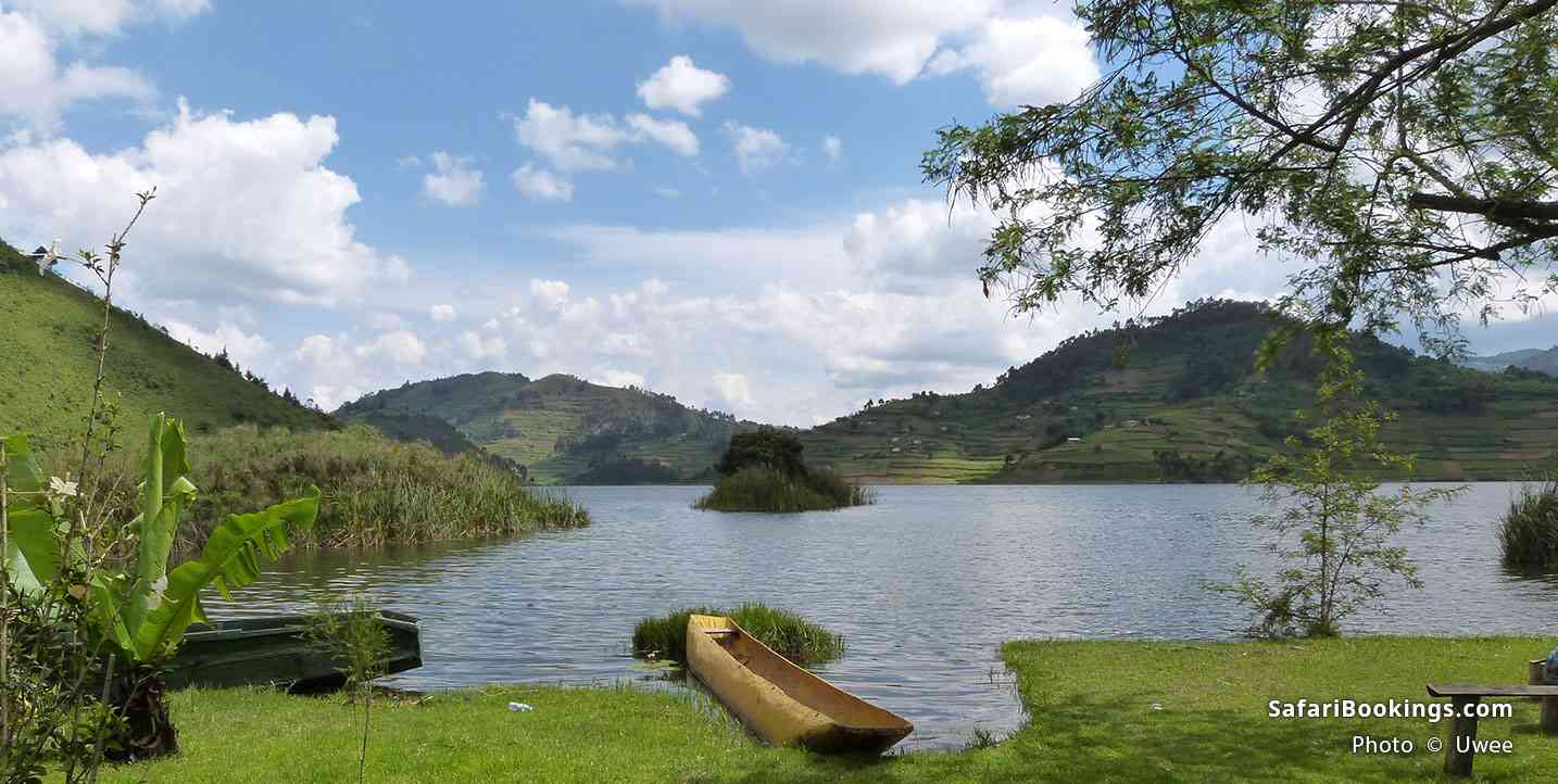 Boat on the shore of Lake Bunyonyi