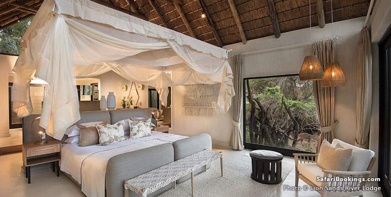 Top 10 Best Sabi Sands Lodges Camps SafariBookings   03 Top 10 Best Sabi Sands Lodges And Camps BW 800px 