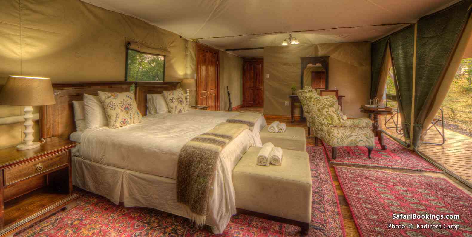 Kadizora Camp room interior