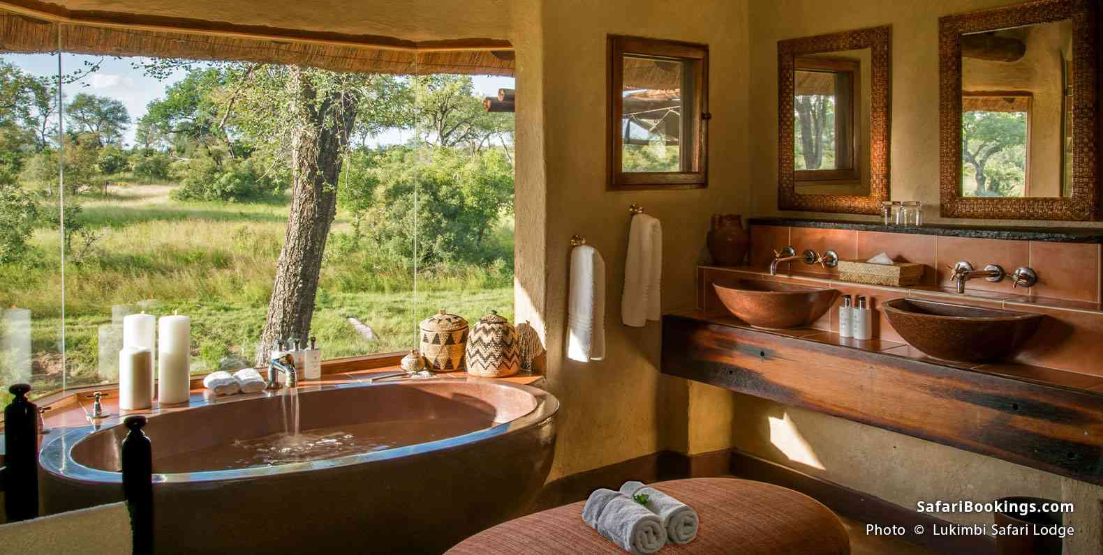 Lukimbi Safari Lodge