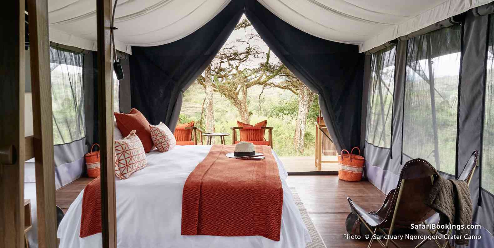 Sanctuary Ngorongoro Crater Camp tent