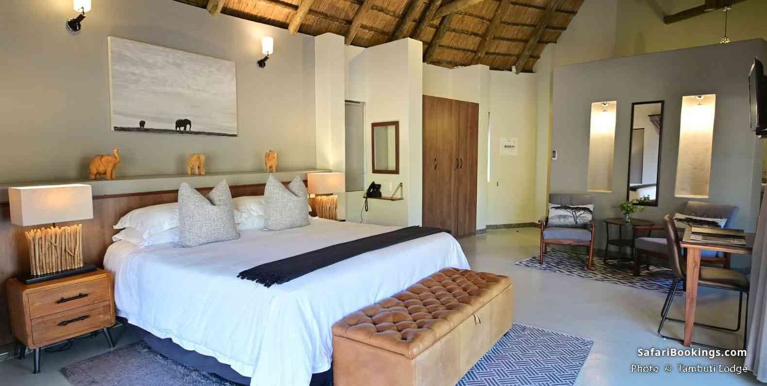 Tambuti Lodge