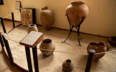 Display in the Gedi Ruins Museum