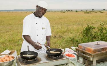 Chef preparing a bush breakfast