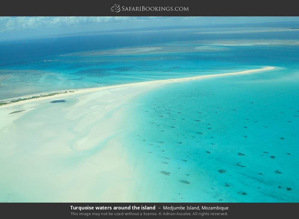 Turquoise waters around the island in Medjumbe Island, Mozambique
