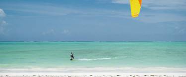Kitesurfing