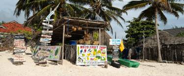 Fruit juice shack on the beach