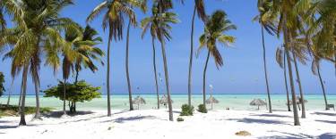 Paje beach scene