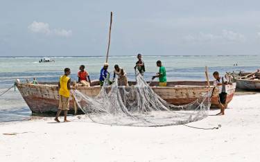 Fishing dhow on the beach