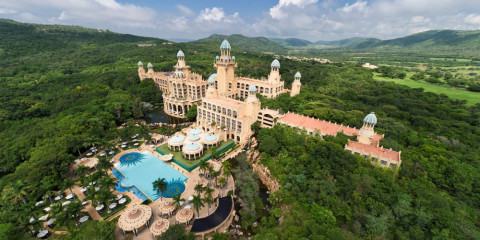 ½-Day Johannesburg to Sun City Private Return Transfers