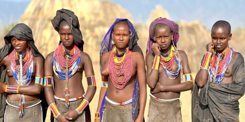 6-Day Omo Valley Cultural & Photography Expedition