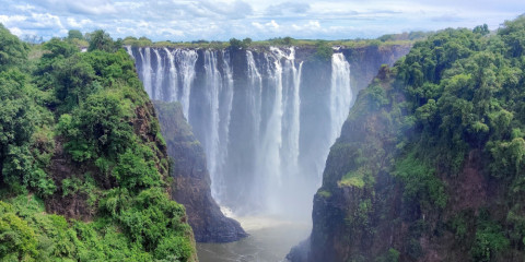 4-Day Highlights Around the Victoria Falls