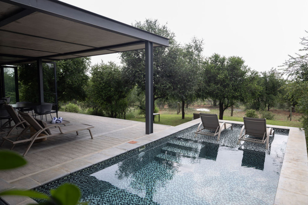 Umoya Safari Lodge from Johannesburg/ or Tambo