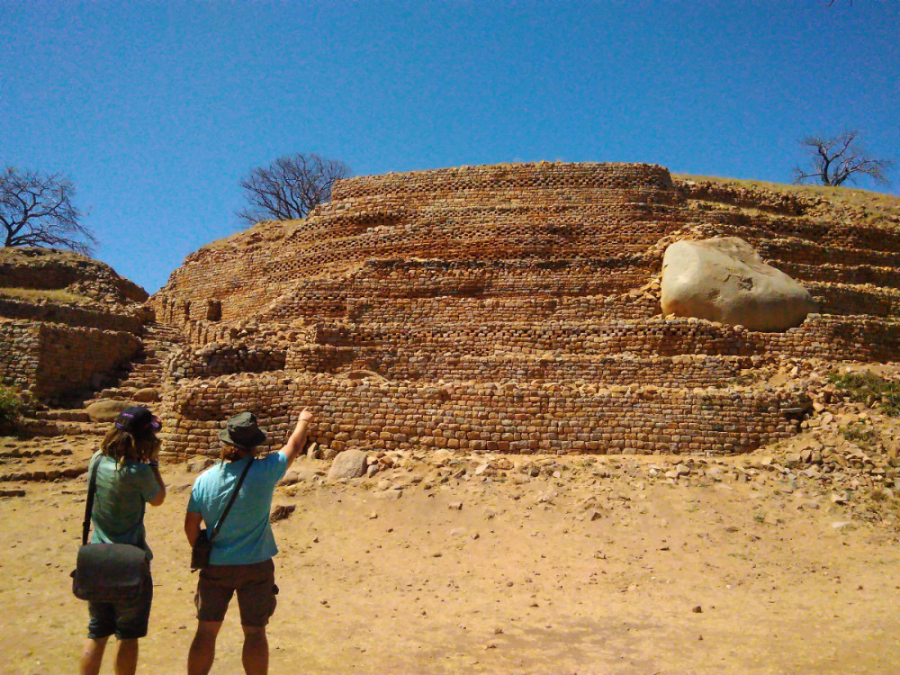 Zimbabwe Safari: ½-Day the Khami Ruins Tour