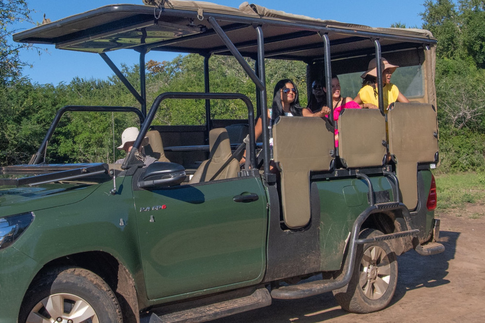 Traditional Kruger Park En Suite Bungalow Safari