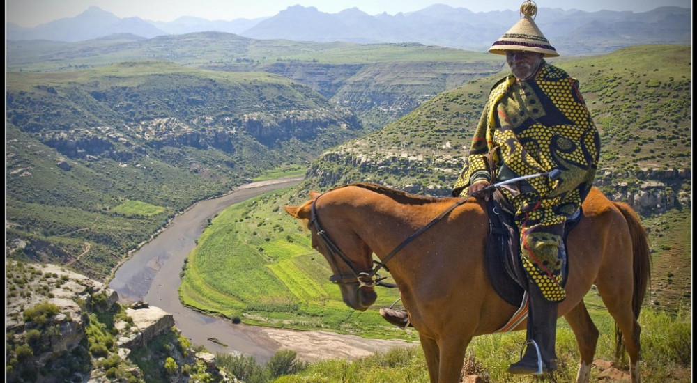 lesotho_lrg_482_637_5c139f8c0e72e.jpg