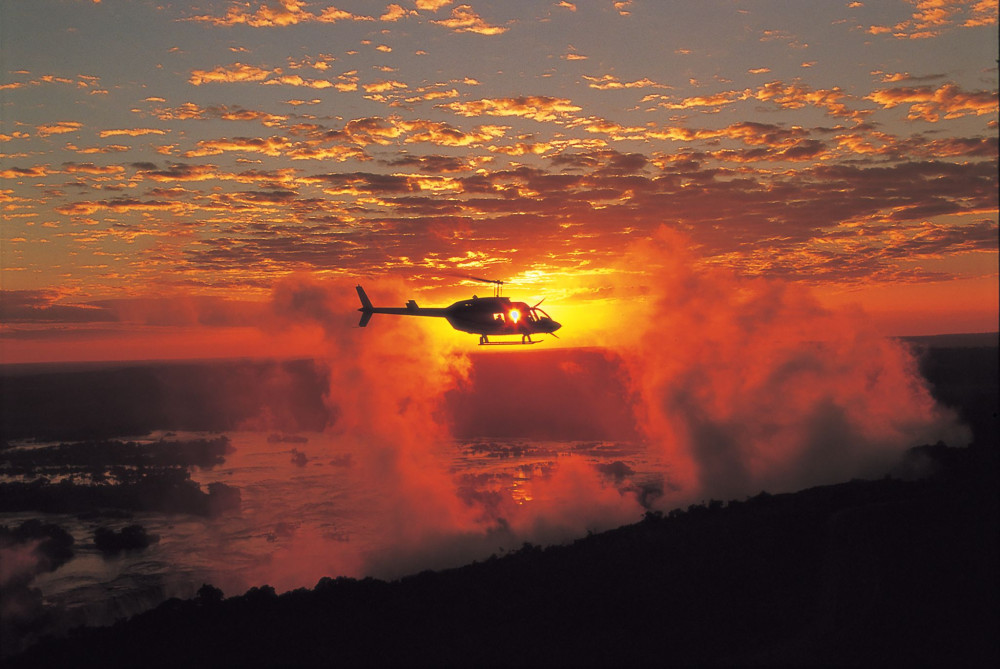 From Kasane to Victoria Falls Highlight Day Trip