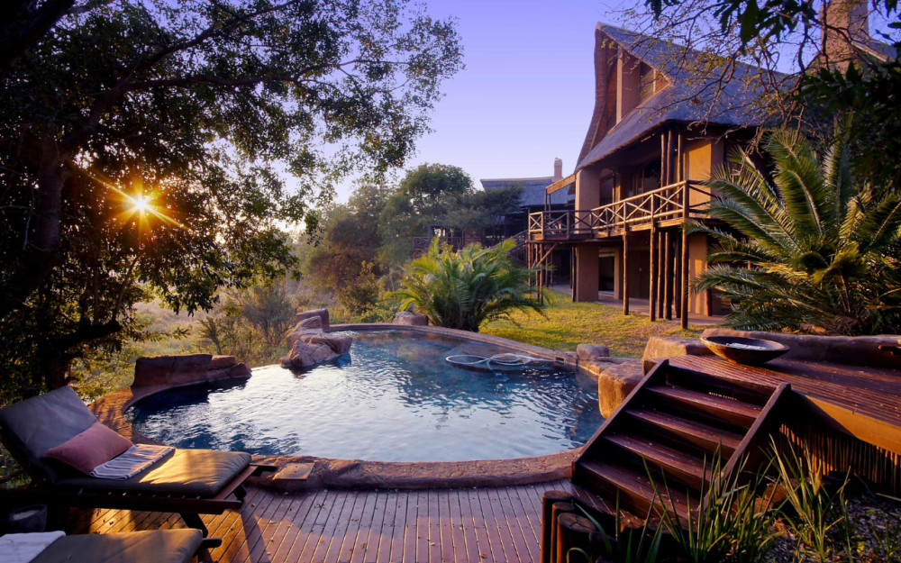 Lukimbi Safari Lodge