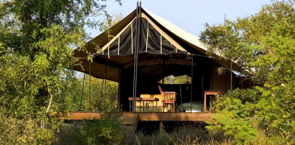 Mantobeni Luxury Safari - Fly in from Cape Town