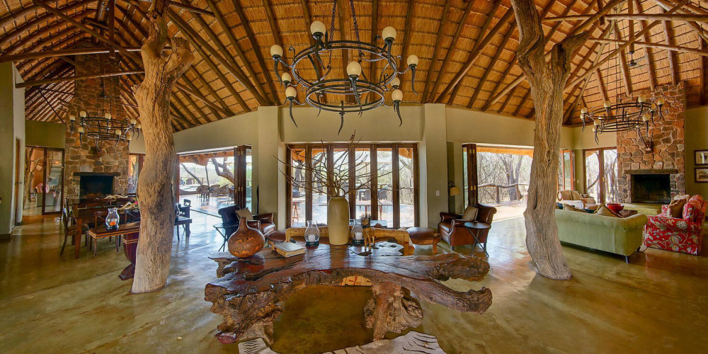 Luxury Madikwe Motswiri Private Lodge Safari
