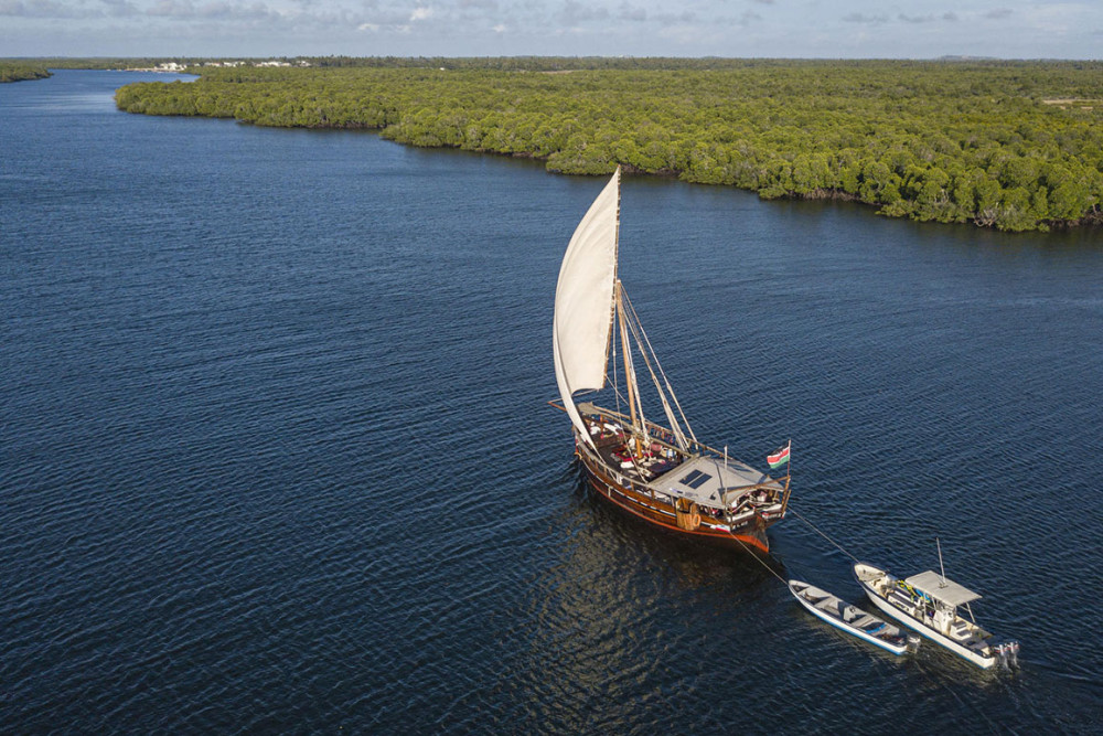 Dhow Marine Safari at Lamu Archipelago