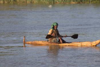 Papyrus boat at lake Tana