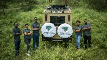 Sercar Serengeti Wildlife Excursion Safaris Photo