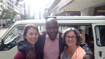 TOM WITH TWO AMERICAN LADIES  READY FOR  SAFARI