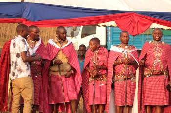 Tall Masai Safari Photo