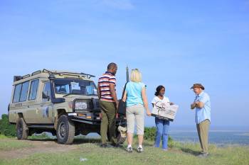 Kent Safari Tour  guides and Clients on Tour.