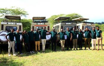 Serengeti Green Tanzania Photo